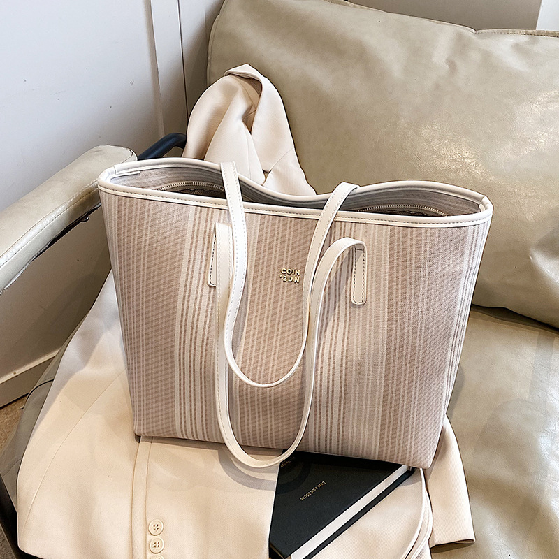 Borsa tote alla moda di grande - Interior Design Class recensione e prezzo
