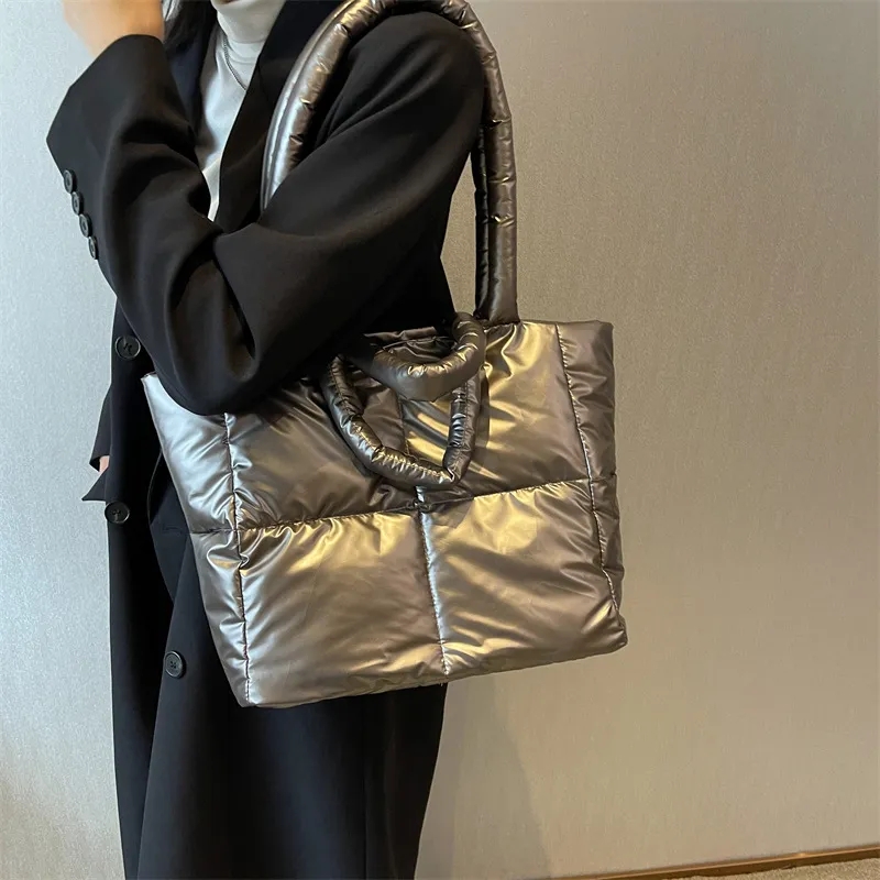 Borsa a tracolla gonfia di des - Interior Design Warm recensione e prezzo