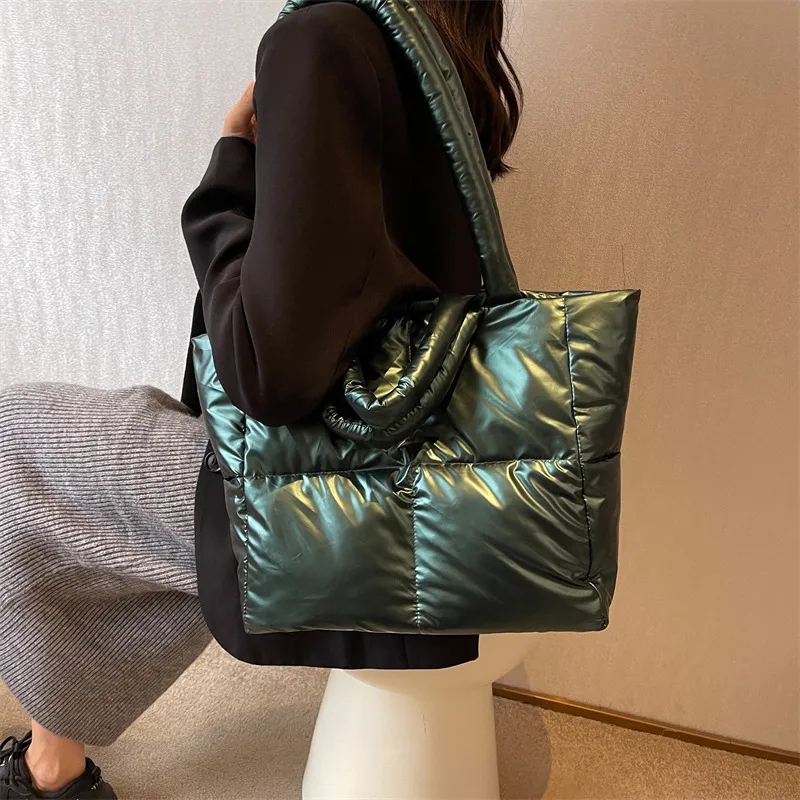 Borsa a tracolla gonfia di des - Interior Design Warm recensione e prezzo